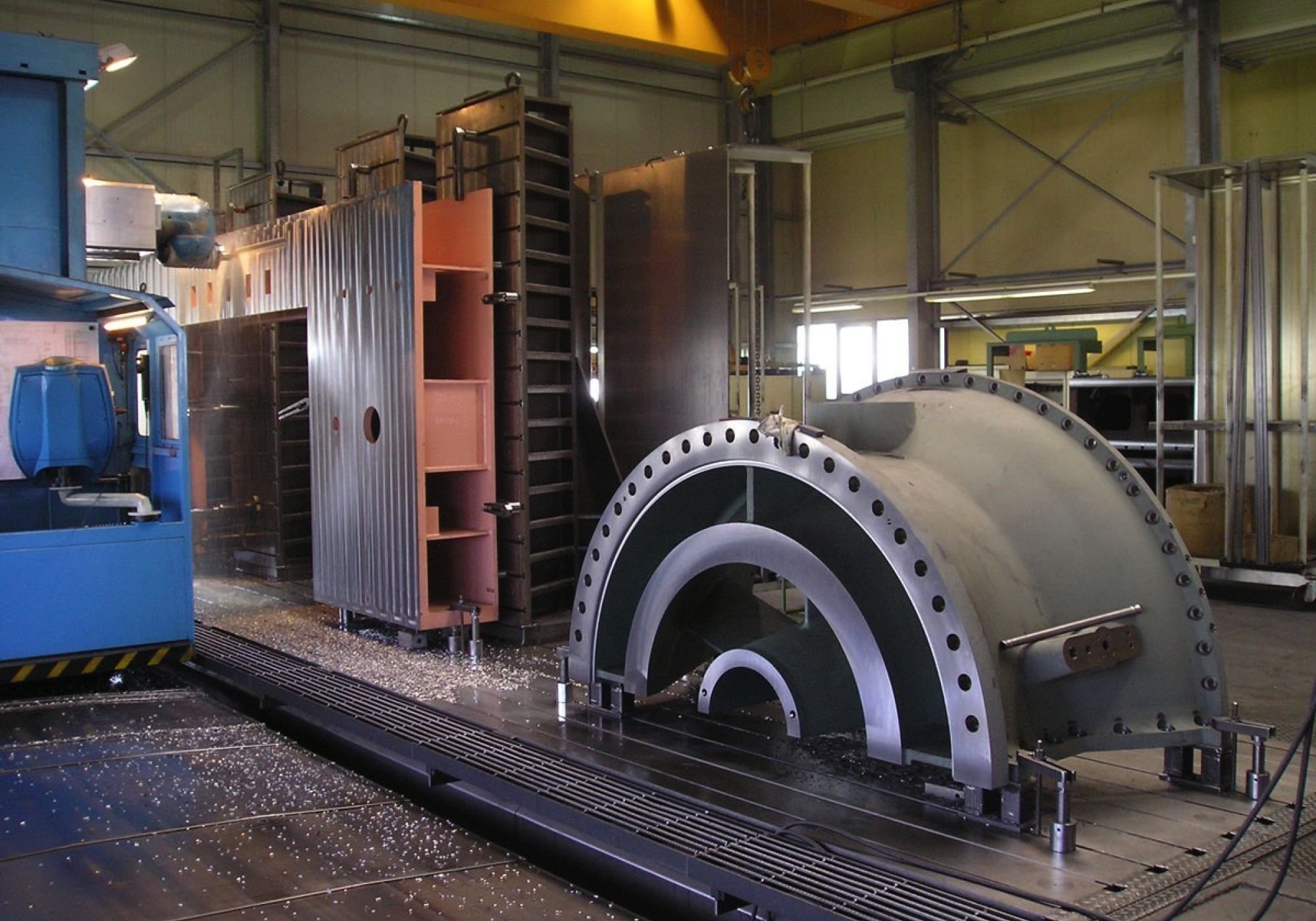 verschiedne Metallbauteile